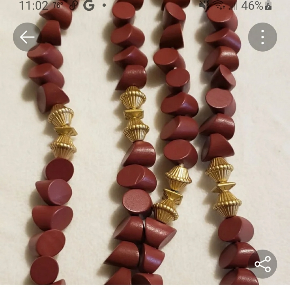 New  Burgundy Plunder Necklace